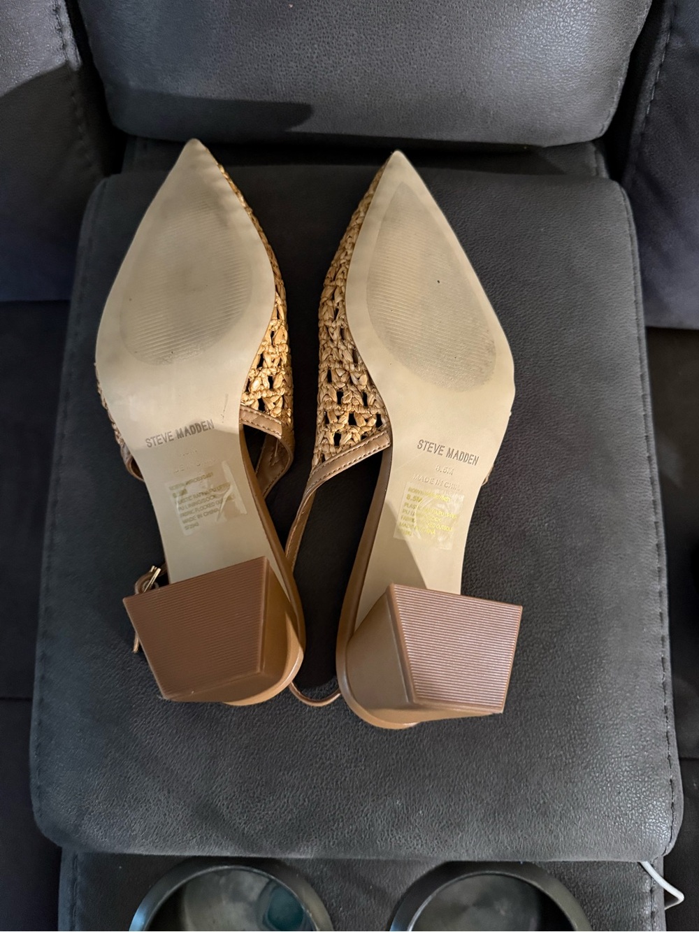 Steven madden Woven Slingback Block Heel Pumps — Tan size 8.5 - Picture 7 of 7
